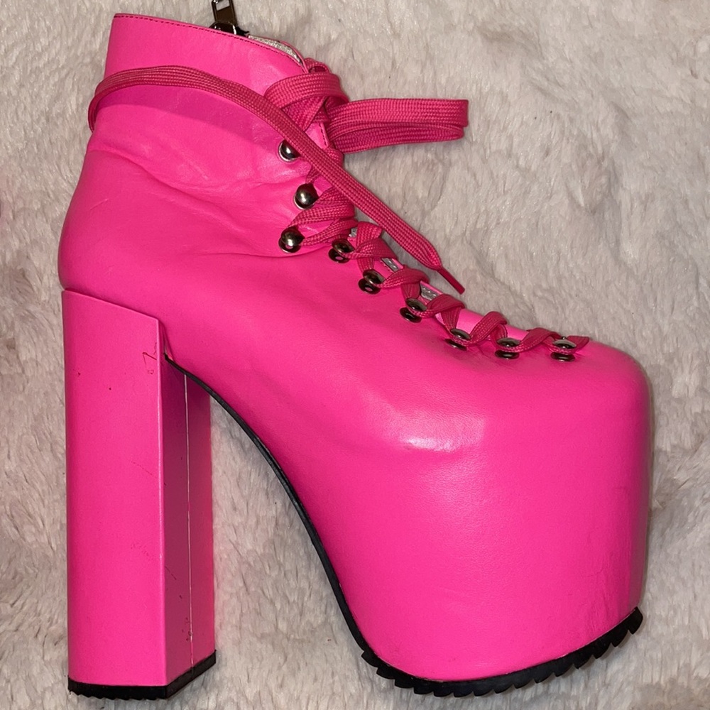 Unif Platform Shoes Size 6, Hot Pink Leather Gem